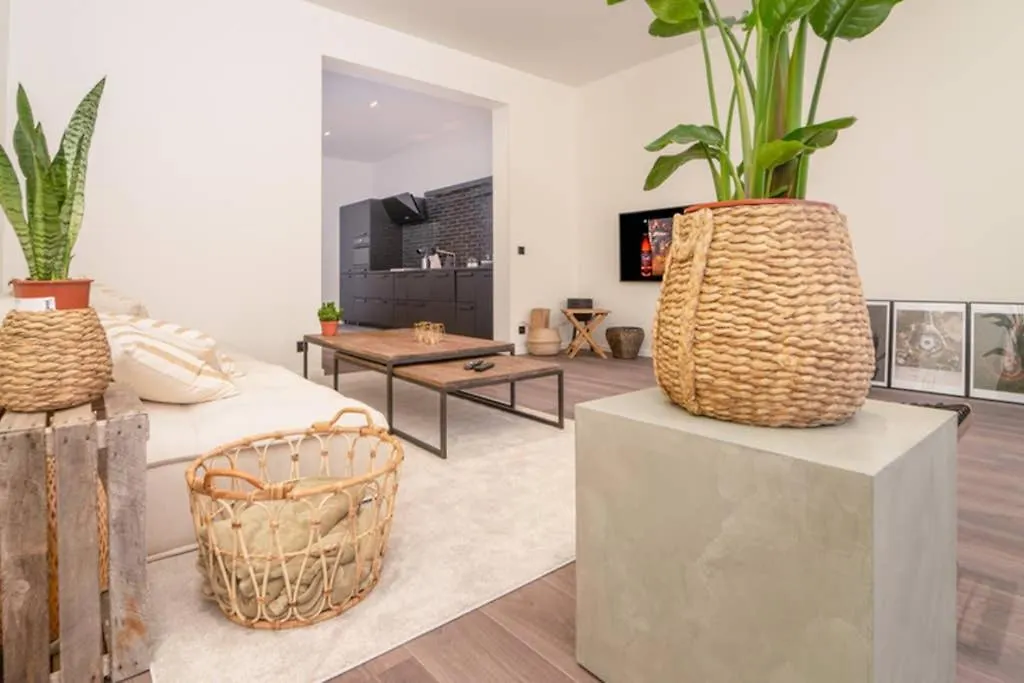 Zilt - A Brand New Guesthouse Near The Sea Ostend